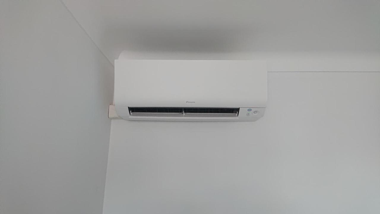 Beau 2 Pieces 3 Etoiles Vue Mer Garage Prive 150M Plages Wifi Cannes Kültér fotó